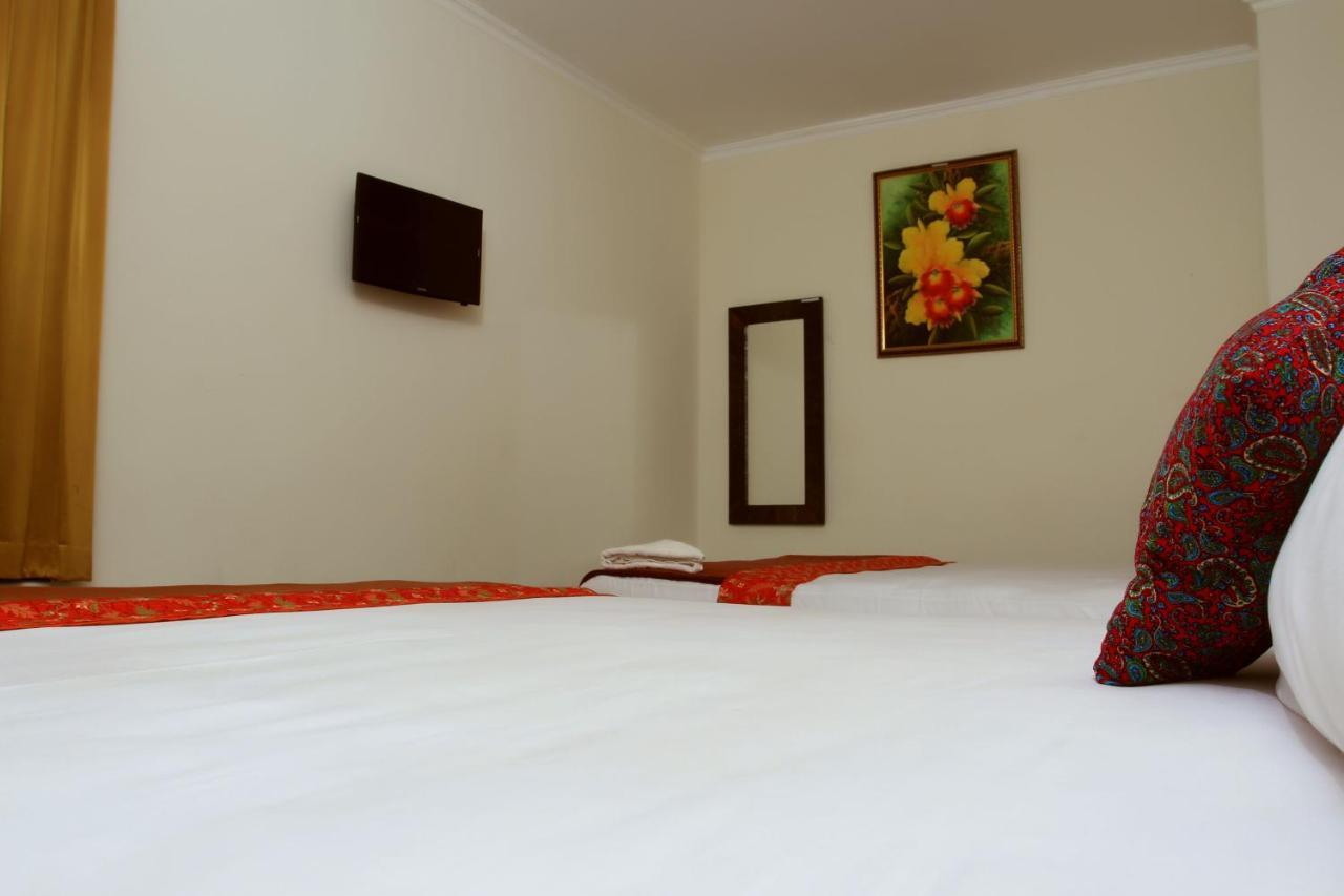 Hotel Bantal Guling Trans Bandung Exterior foto