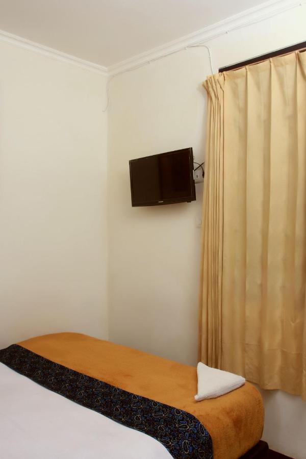 Hotel Bantal Guling Trans Bandung Exterior foto